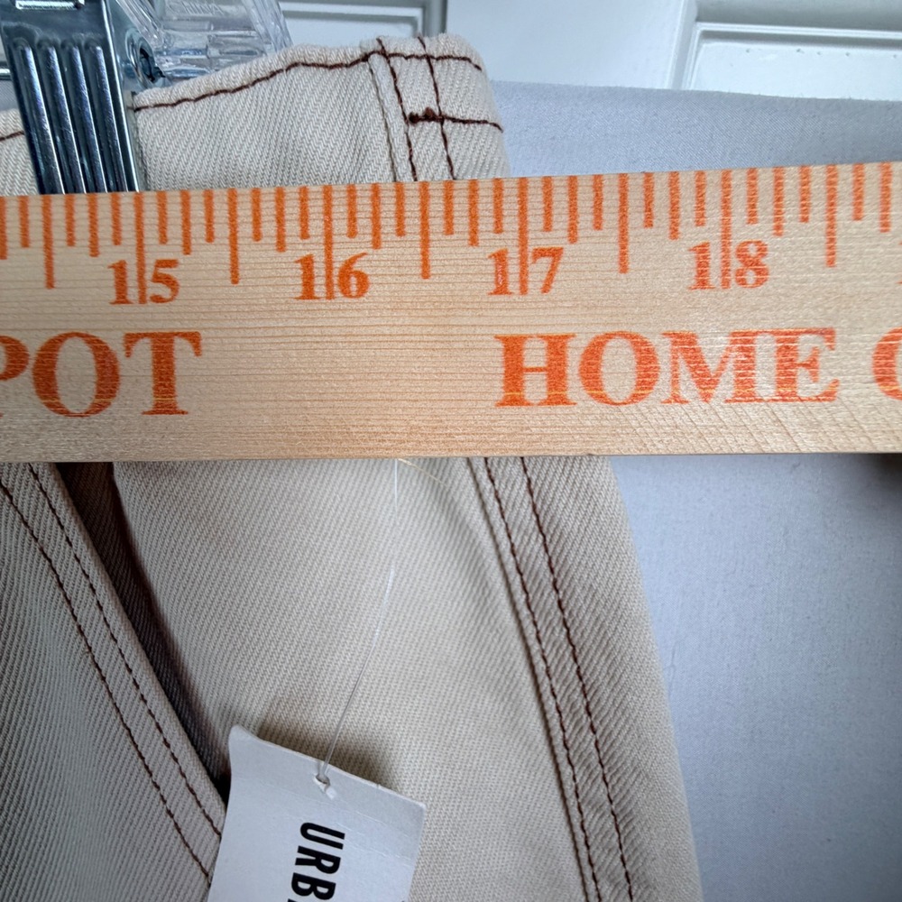 BDG Urban Outfitters Cargo Pants 34 Ivory Contrast Stitch Wide Leg New - Picture 2 of 10